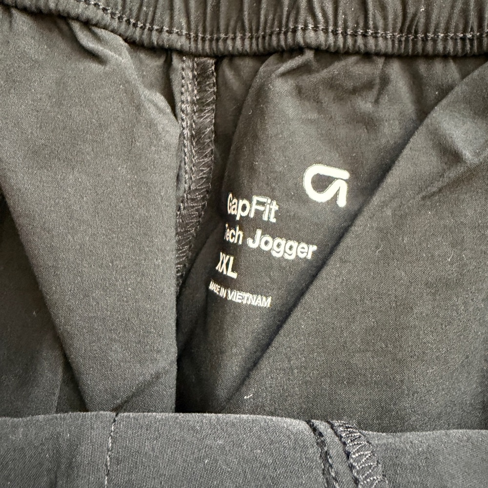 GAP Men's Charcoal Joggers - Picture 3 of 5